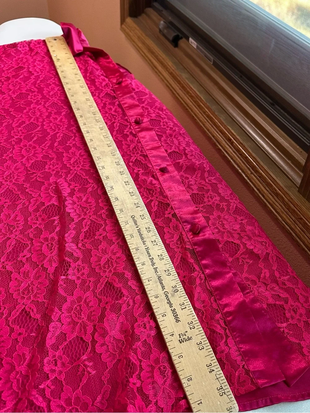 Vintage Y2K Victoria's Secret Gold Label Sheer Lace Lingerie Cover-Up Womens M/L